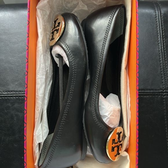 Tory Burch LeatherFlats - Picture 3 of 6